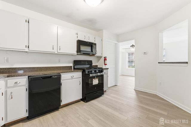 405 Plymouth Road, North Brunswick, NJ 08902