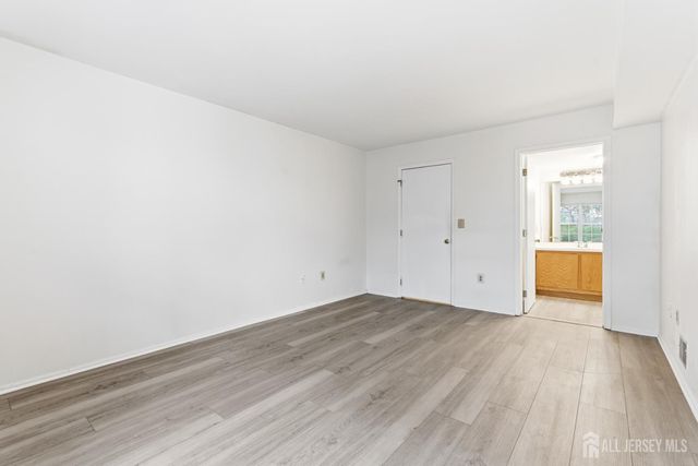 405 Plymouth Road, North Brunswick, NJ 08902