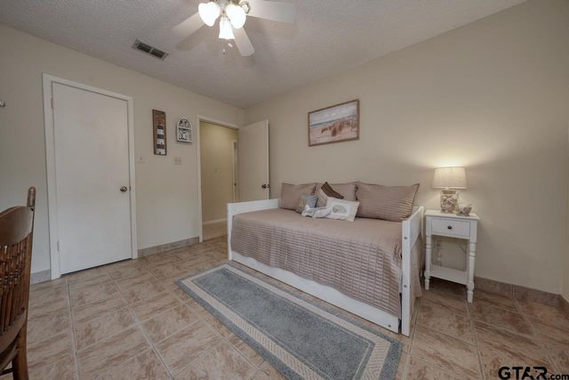 1649 Morningside Trl, Hideaway, TX 75771