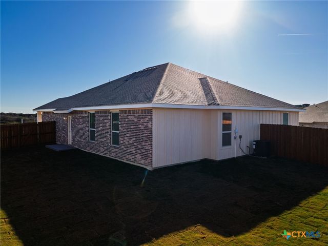 104 Adley Avenue, Copperas Cove, TX 76522