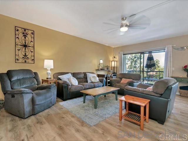2376 Caringa Way G, Carlsbad, CA 92009