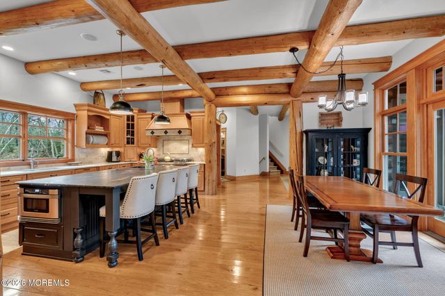 726 Kings Highway E, Atlantic Highlands, NJ 07716