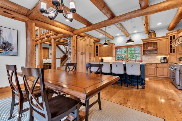 726 Kings Highway E, Atlantic Highlands, NJ 07716