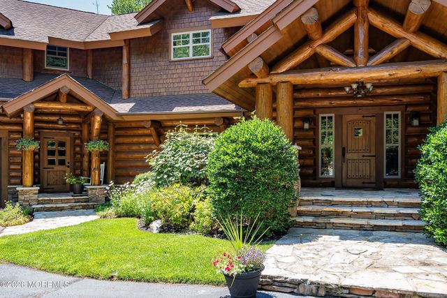 726 Kings Highway E, Atlantic Highlands, NJ 07716