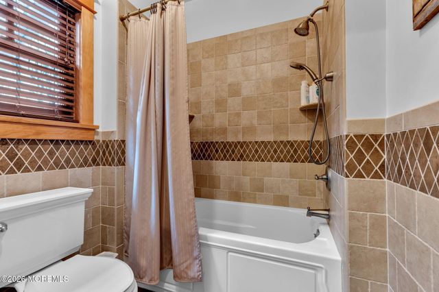 726 Kings Highway E, Atlantic Highlands, NJ 07716