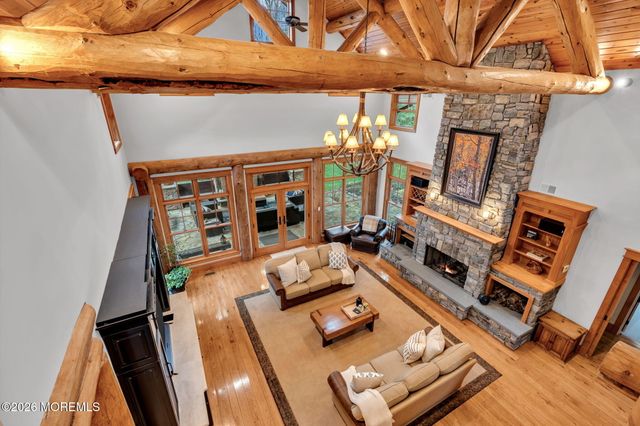 726 Kings Highway E, Atlantic Highlands, NJ 07716