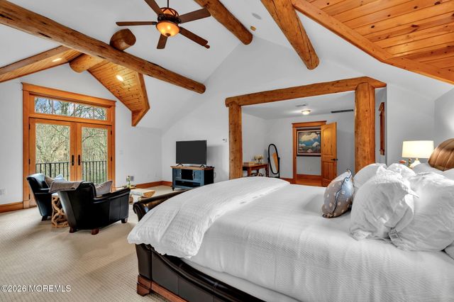 726 Kings Highway E, Atlantic Highlands, NJ 07716