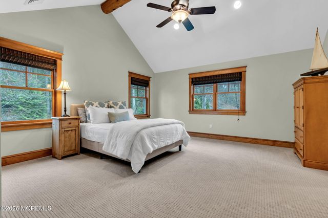 726 Kings Highway E, Atlantic Highlands, NJ 07716