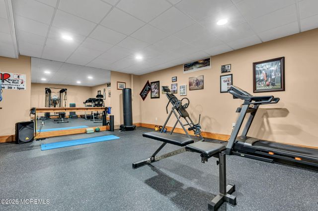 726 Kings Highway E, Atlantic Highlands, NJ 07716