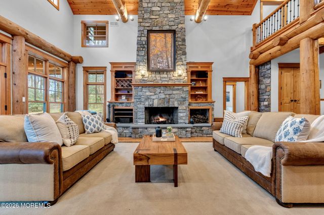 726 Kings Highway E, Atlantic Highlands, NJ 07716