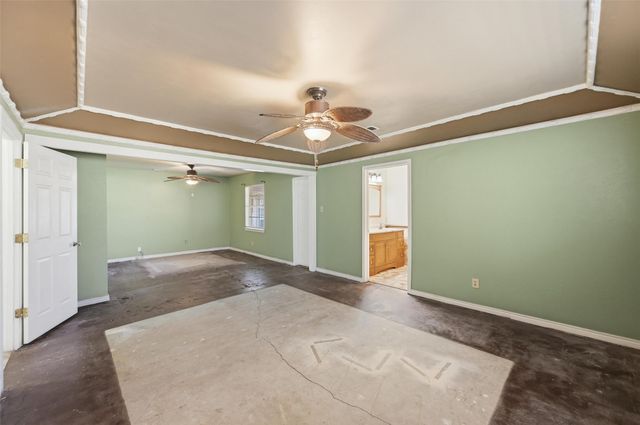 3764 Kiest Valley Parkway, Dallas, TX 75233