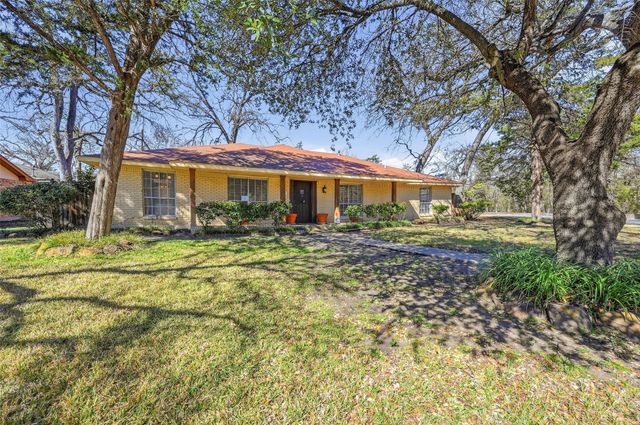 3764 Kiest Valley Parkway, Dallas, TX 75233