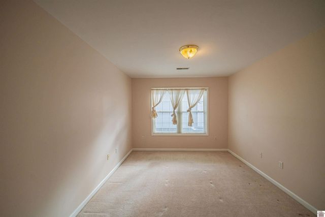 2111 West Park Drive, Paducah, KY 42001