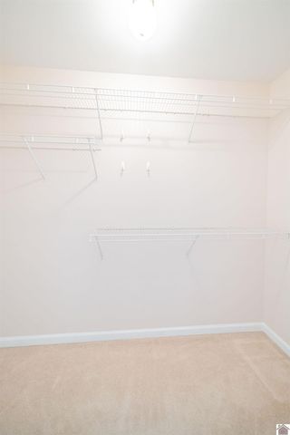 2111 West Park Drive, Paducah, KY 42001