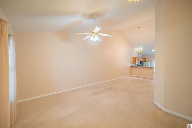 2111 West Park Drive, Paducah, KY 42001