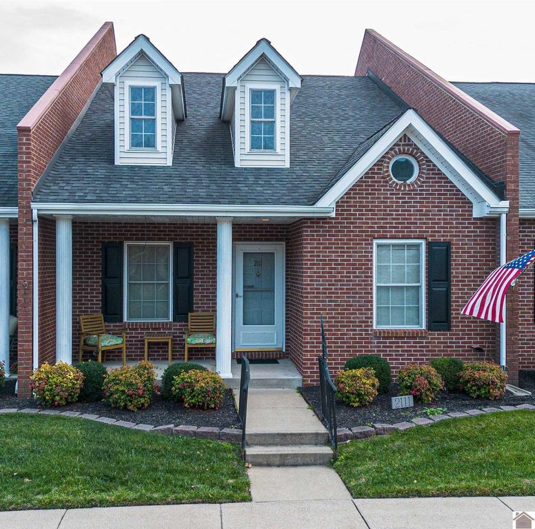 2111 West Park Drive, Paducah, KY 42001