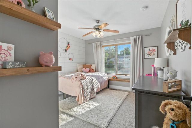 1527 CHESTNUT Drive, Council Bluffs, IA 51503