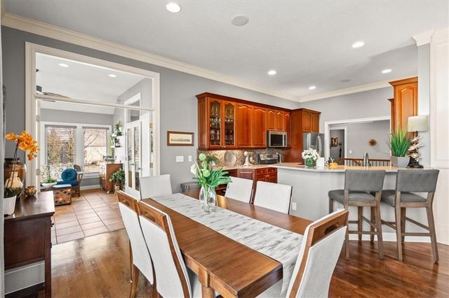 11812 S Carriage Road, Olathe, KS 66062