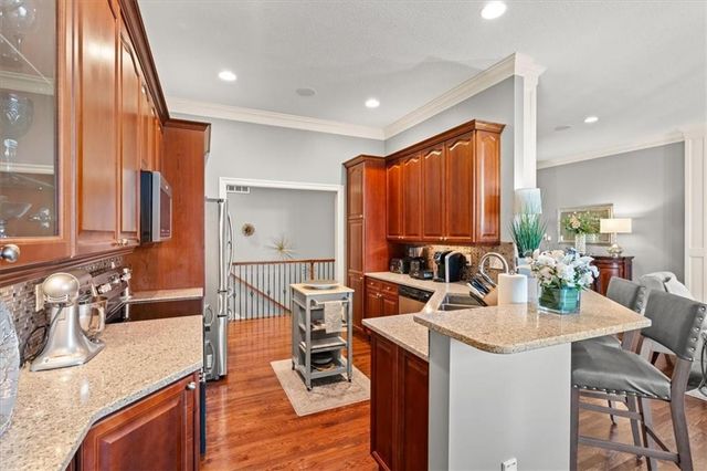 11812 S Carriage Road, Olathe, KS 66062