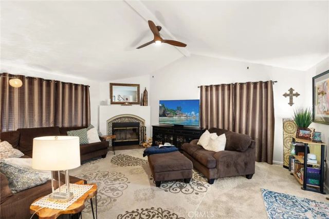 30542 Meadowlark, Canyon Lake, CA 92587