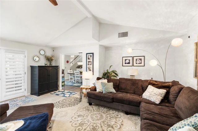 30542 Meadowlark, Canyon Lake, CA 92587