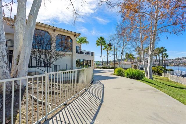 30542 Meadowlark, Canyon Lake, CA 92587