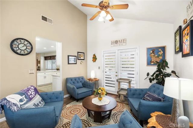 30542 Meadowlark, Canyon Lake, CA 92587