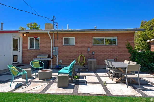 1374 W DUPONT AVE, Salt Lake City, UT 84116