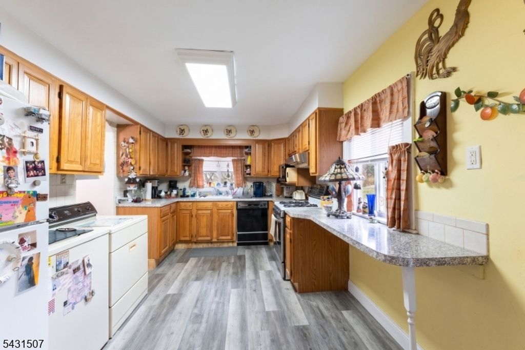 520 26Th St, Union City, NJ 07087 — photo 3