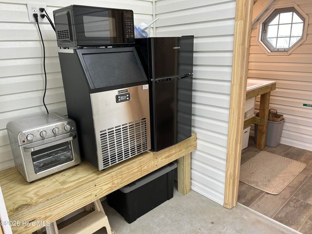 146 Greensboro Street, Supply, NC 28462