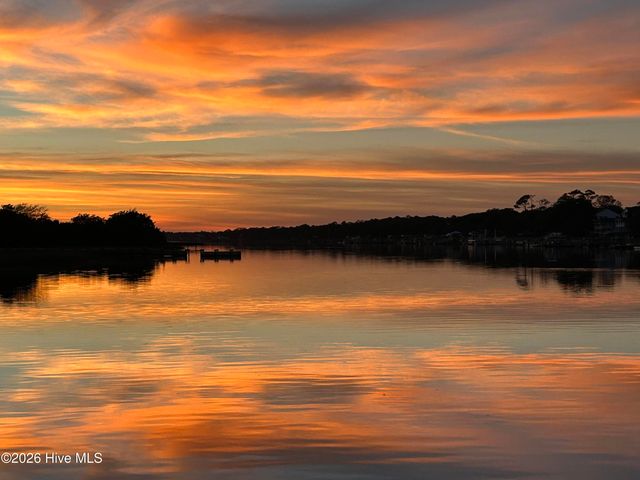 146 Greensboro Street, Supply, NC 28462