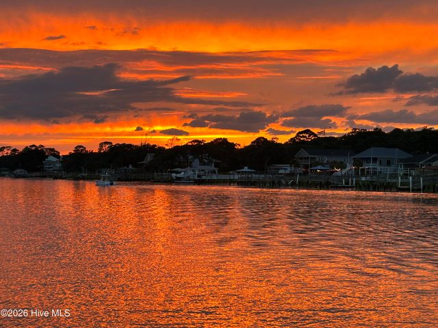 146 Greensboro Street, Supply, NC 28462