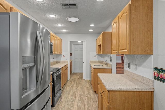 7406 HEATHER WALK DRIVE, Weeki Wachee, FL 34613