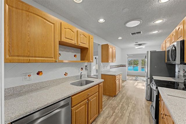 7406 HEATHER WALK DRIVE, Weeki Wachee, FL 34613