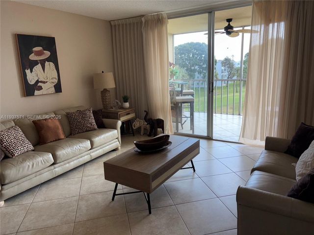 7690 NW 18th Street 408, Margate, FL 33063