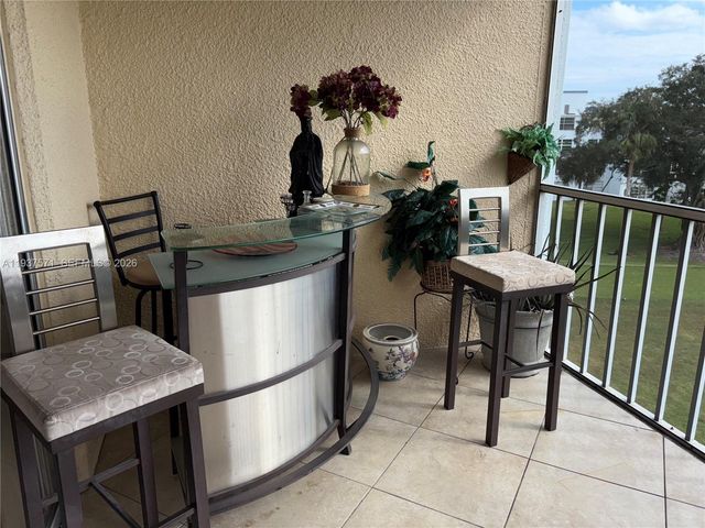 7690 NW 18th Street 408, Margate, FL 33063