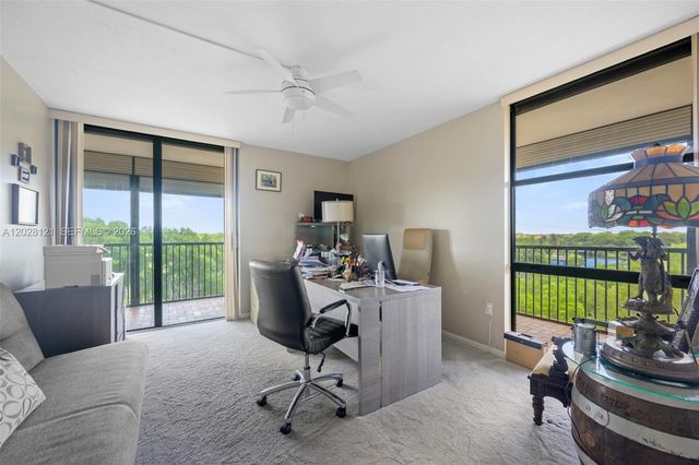 2804 N 46th Avenue C630, Hollywood, FL 33021
