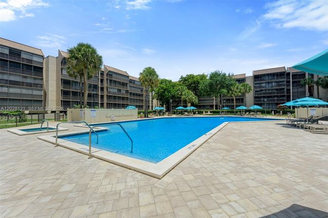 2804 N 46th Avenue C630, Hollywood, FL 33021
