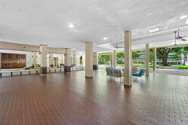2804 N 46th Avenue C630, Hollywood, FL 33021