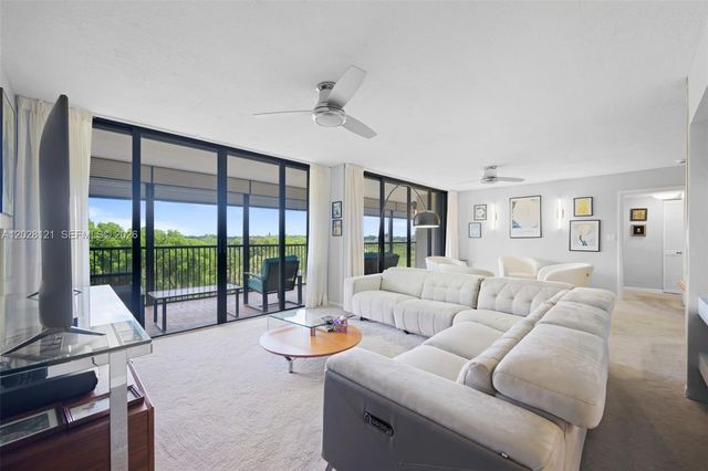 2804 N 46th Avenue C630, Hollywood, FL 33021