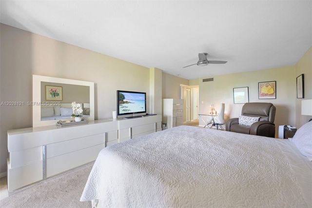 2804 N 46th Avenue C630, Hollywood, FL 33021