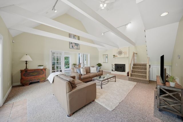 11 Olde Village Road, Salem, NH 03079