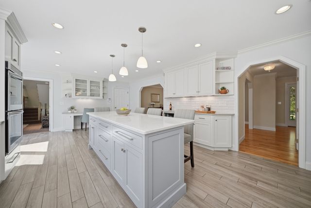 11 Olde Village Road, Salem, NH 03079