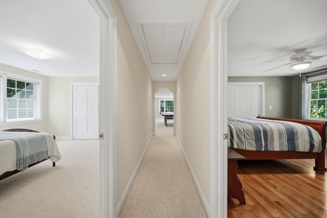 11 Olde Village Road, Salem, NH 03079