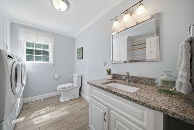 11 Olde Village Road, Salem, NH 03079