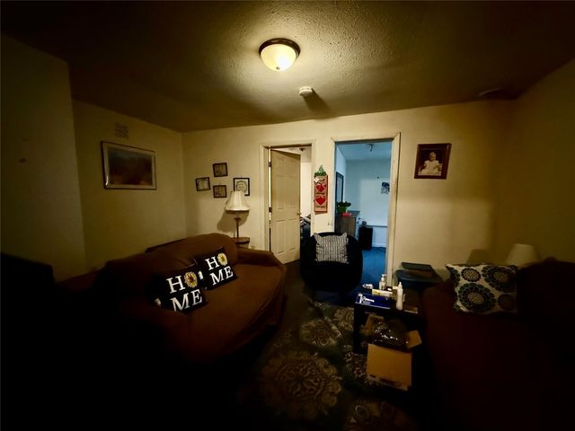 938-40 W 17TH Street, Erie, PA 16502