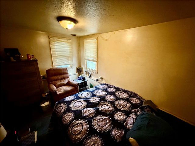 938-40 W 17TH Street, Erie, PA 16502