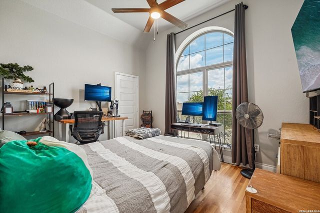 526 ORCHARD WAY, New Braunfels, TX 78132