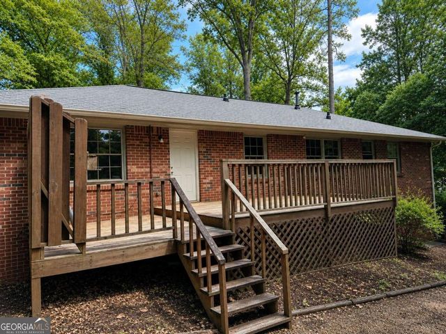 1512 Pine Circle, Lawrenceville, GA 30044