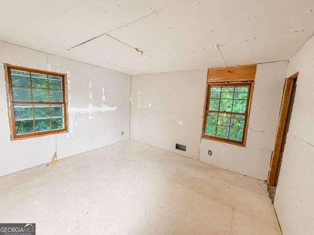 1512 Pine Circle, Lawrenceville, GA 30044